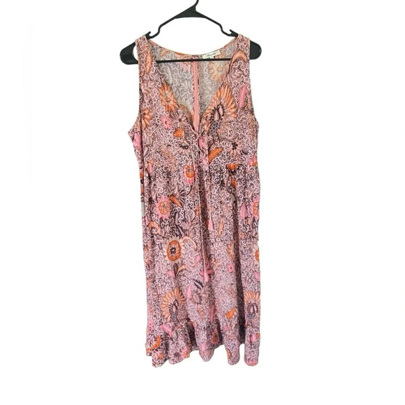 Madewell Lace-Up Ruffle-Hem Midi Dress in Bali Blooms - Picture 5 of 10